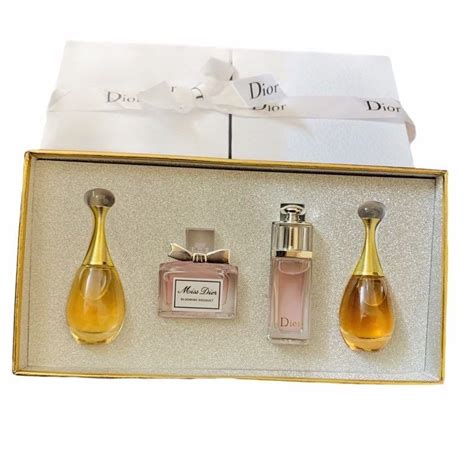 mini perfume gift set dior|Dior mini fragrance gift set.